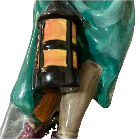 Halloween Antique Royal Doulton “The Mask Seller” Figurine Retired 2103 - Picture 12 of 16